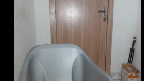 frekkymorelle online show from September 27, 7:13 am