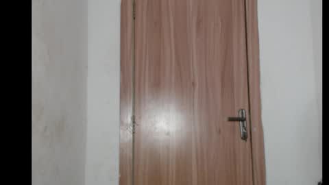 frekkymorelle online show from September 30, 5:12 am