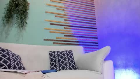 Xavier online show from November 21, 7:45 pm