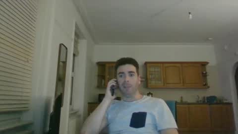 Snapshot of frenchbdmaninlondon chatting on December 4, 5:11 pm Horny Paul online show from December 4, 5:11 pm