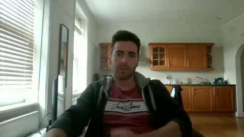 Snapshot of frenchbdmaninlondon chatting on December 9, 1:02 pm Horny Paul online show from December 9, 1:02 pm