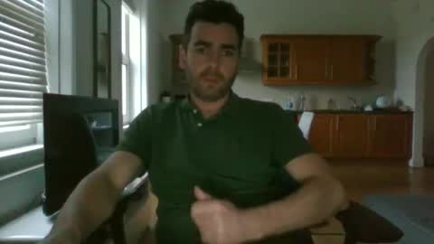 Snapshot of frenchbdmaninlondon chatting on December 10, 3:12 pm Horny Paul online show from December 10, 3:12 pm