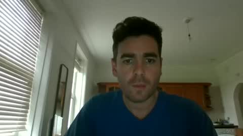 Snapshot of frenchbdmaninlondon chatting on December 12, 12:44 pm Horny Paul online show from December 12, 12:44 pm