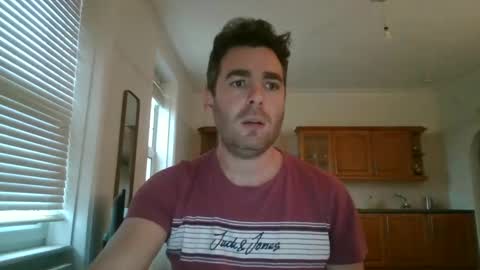 Snapshot of frenchbdmaninlondon chatting on December 23, 3:12 pm Horny Paul online show from December 23, 3:12 pm