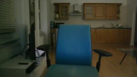 Snapshot of frenchbdmaninlondon chatting on December 27, 7:46 pm Horny Paul online show from December 27, 7:46 pm