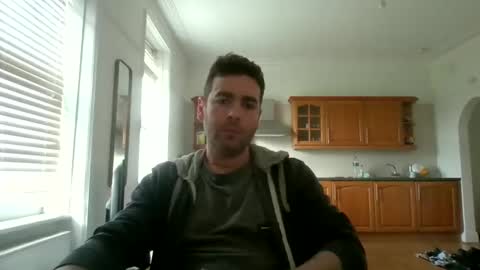 Snapshot of frenchbdmaninlondon chatting on December 30, 11:48 am Horny Paul online show from December 30, 11:48 am