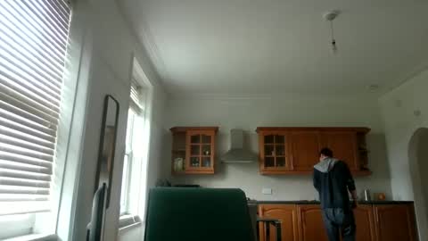 Snapshot of frenchbdmaninlondon chatting on December 31, 12:57 pm Horny Paul online show from December 31, 12:57 pm