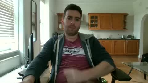 Snapshot of frenchbdmaninlondon chatting on January 6, 12:13 pm Horny Paul online show from January 6, 12:13 pm