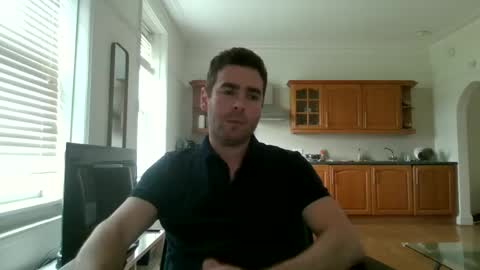 Snapshot of frenchbdmaninlondon chatting on January 16, 11:37 am Horny Paul online show from January 16, 11:37 am