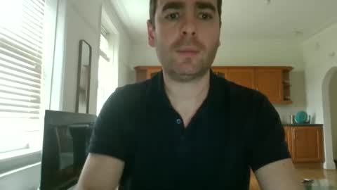 Snapshot of frenchbdmaninlondon chatting on January 17, 10:44 am Horny Paul online show from January 17, 10:44 am