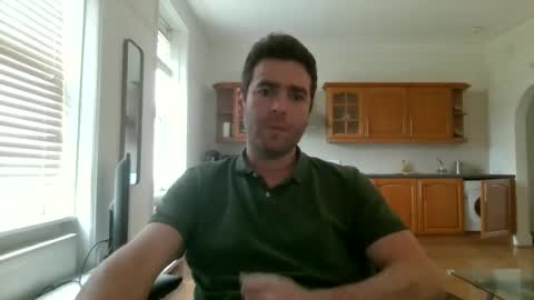 Snapshot of frenchbdmaninlondon chatting on January 27, 12:58 pm Horny Paul online show from January 27, 12:58 pm