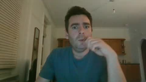 Snapshot of frenchbdmaninlondon chatting on January 27, 7:56 pm Horny Paul online show from January 27, 7:56 pm