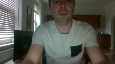 Snapshot of frenchbdmaninlondon chatting on February 10, 4:25 pm Horny Paul online show from February 10, 4:25 pm