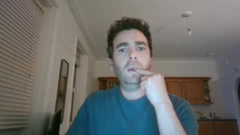 Snapshot of frenchbdmaninlondon chatting on February 20, 7:52 pm Horny Paul online show from February 20, 7:52 pm