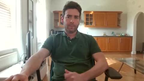 Snapshot of frenchbdmaninlondon chatting on March 12, 1:51 pm Horny Paul online show from March 12, 1:51 pm