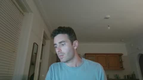 Snapshot of frenchbdmaninlondon chatting on September 8, 9:58 pm Horny Paul online show from September 8, 9:58 pm