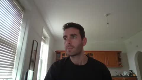 Snapshot of frenchbdmaninlondon chatting on October 27, 11:36 am Horny Paul online show from October 27, 11:36 am