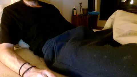 Snapshot of frenchms chatting on December 10, 10:26 pm frenchms online show from December 10, 10:26 pm