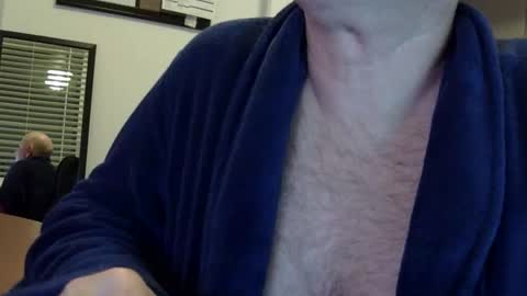 Snapshot of frenchrickdaddy chatting on April 17, 3:42 am Rick online show from April 17, 3:42 am
