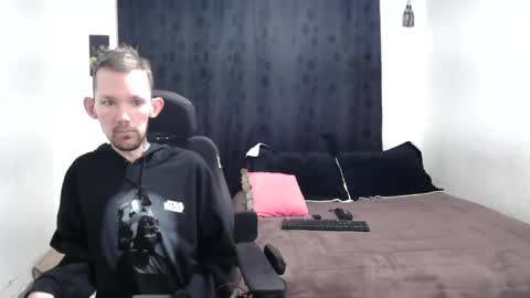 Thomas y Sophia online show from December 20, 11:10 am