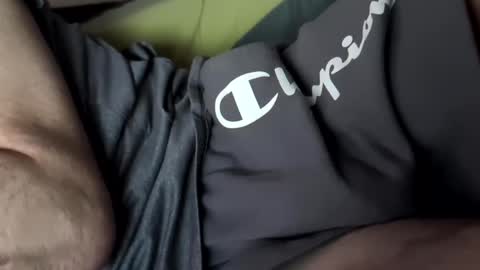 frenchymontreal online show from November 1, 8:44 pm