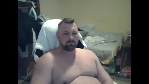Snapshot of frenks1 chatting on January 12, 2:09 pm frenks online show from January 12, 2:09 pm