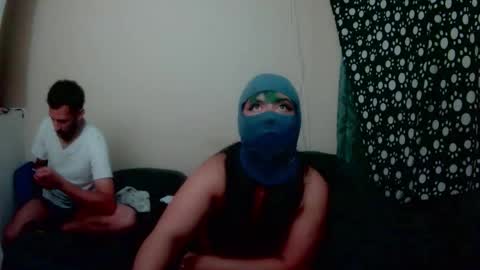 frenyacandyeroz online show from December 3, 2:19 am