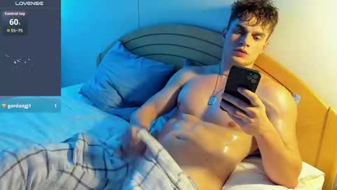 Alex or Andrzej online show from October 5, 8:40 pm