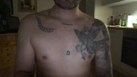 Snapshot of freshguy28 chatting on March 22, 12:36 am Dorian online show from March 22, 12:36 am