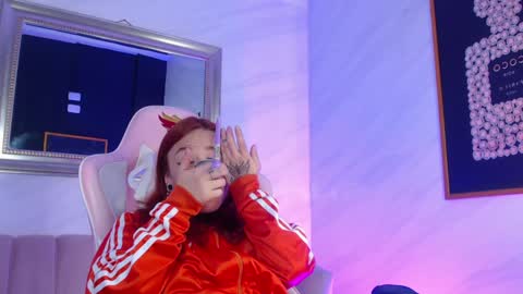 freya online show from January 30, 9:25 am