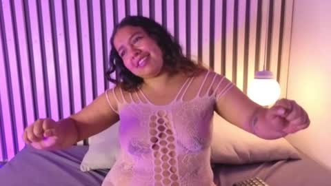 freya_blaze online show from April 23, 4:57 am