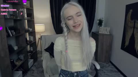 Freya online show from February 14, 7:21 pm