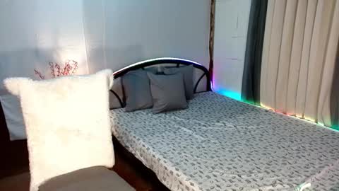 Miss Frea  online show from November 21, 12:43 am