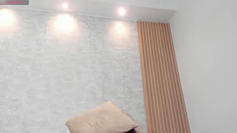 FREYA online show from February 4, 12:40 am