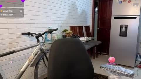 freyaa_sorceress online show from October 1, 8:31 am