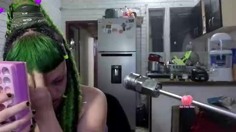 freyaa_sorceress online show from October 7, 1:03 am