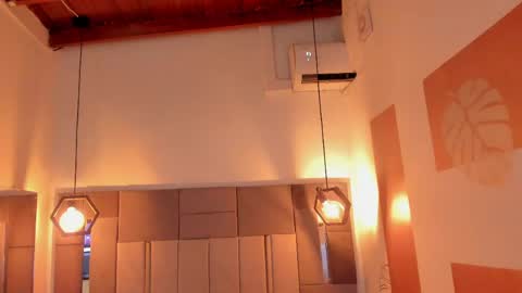  ALIS AND ALEX  online show from April 22, 9:27 pm