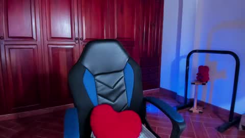Snapshot of freyanatural chatting on May 21, 8:16 pm freyanatural online show from May 21, 8:16 pm