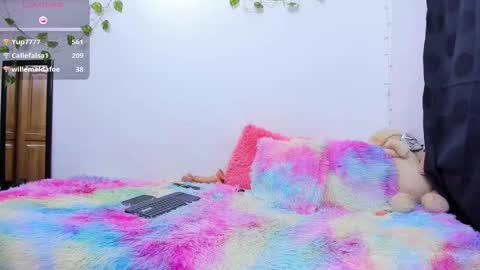 Freyja Rouse online show from November 28, 10:34 pm