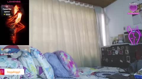 goddesfreyja34 online show from February 20, 6:35 pm