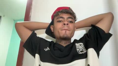 freyva_ online show from November 28, 8:39 am