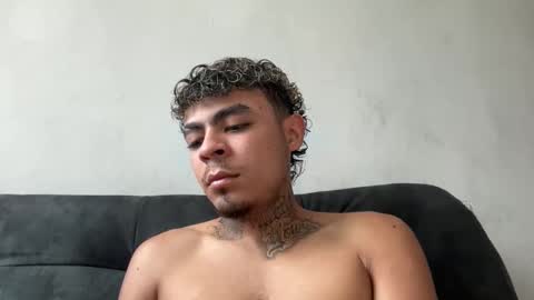 freyva_ online show from December 2, 6:58 pm