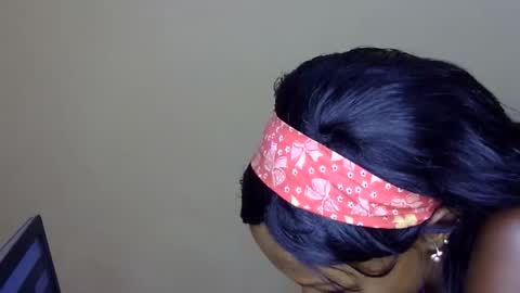 Snapshot of frianebony chatting on February 11, 2:44 pm Frian online show from February 11, 2:44 pm