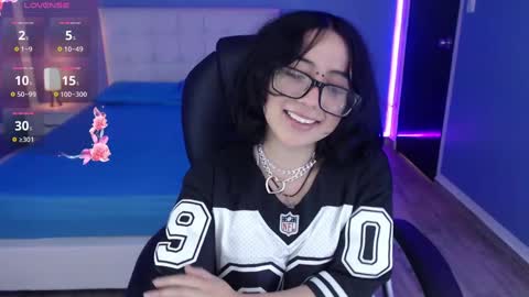 Snapshot of frida_lassi_ chatting on December 16, 3:22 pm frida_lassi_ online show from December 16, 3:22 pm