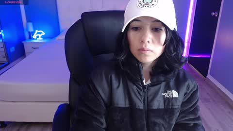 Snapshot of frida_lassi_ chatting on January 14, 12:14 pm frida_lassi_ online show from January 14, 12:14 pm