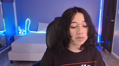 Snapshot of frida_lassi_ chatting on January 30, 12:27 pm frida_lassi_ online show from January 30, 12:27 pm