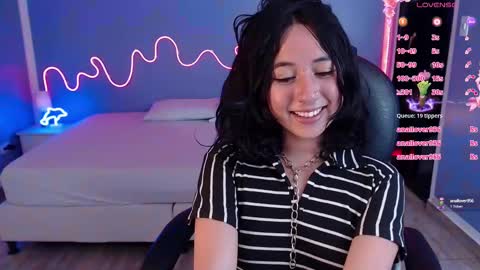 Snapshot of frida_lassi_ chatting on February 24, 6:04 pm frida_lassi_ online show from February 24, 6:04 pm