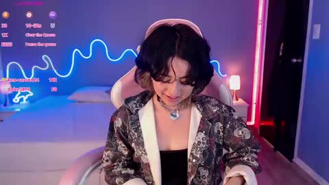 Snapshot of frida_lassi_ chatting on March 8, 3:02 pm frida_lassi_ online show from March 8, 3:02 pm