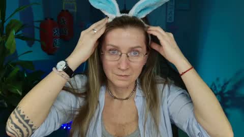 Frida Tander online show from December 30, 3:13 pm