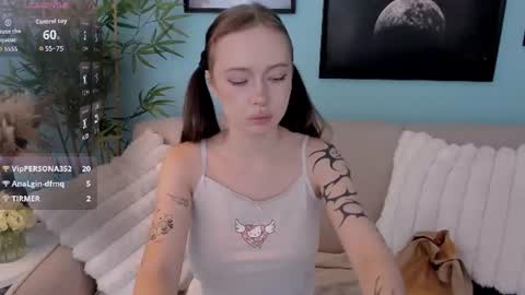 friend_zone_ online show from June 26, 1:37 pm